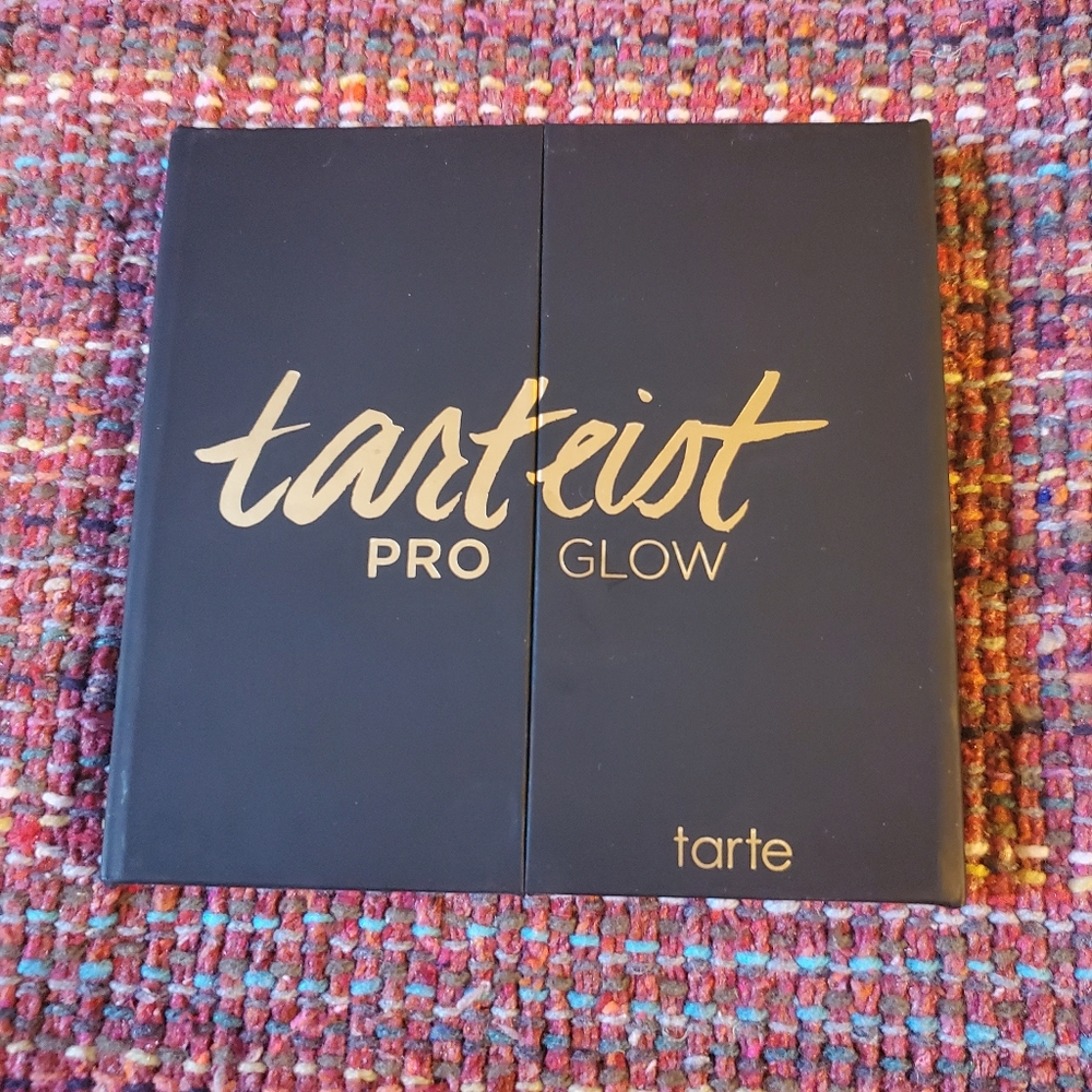 Tarte; Tarteist Pro Glow Face Palette